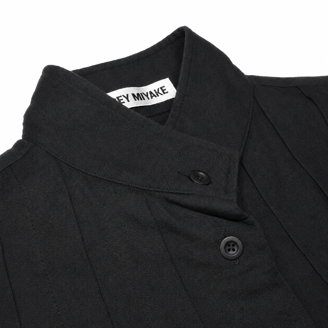 Issey Miyake Pleated Convertible Collar Shirt ★
