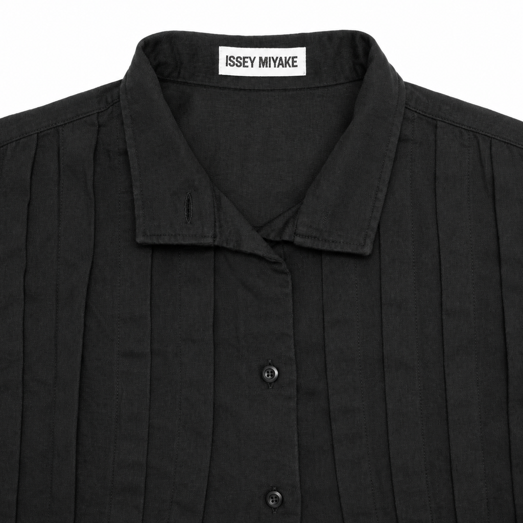 Issey Miyake Pleated Convertible Collar Shirt ★
