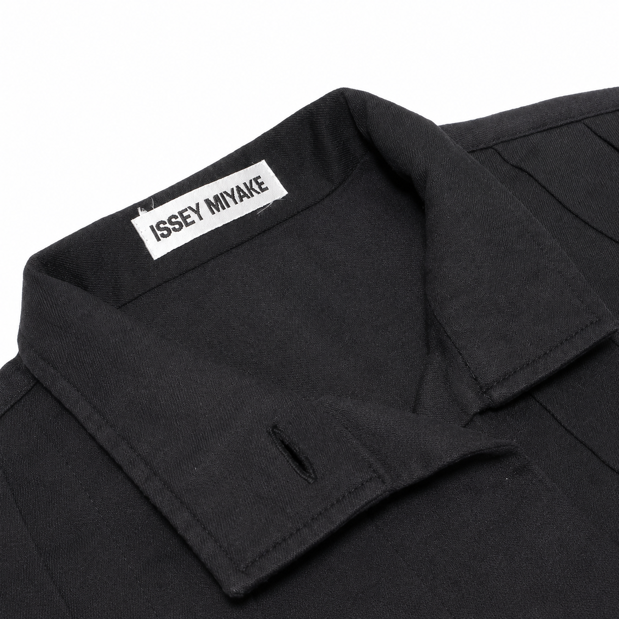 Issey Miyake Pleated Convertible Collar Shirt ★