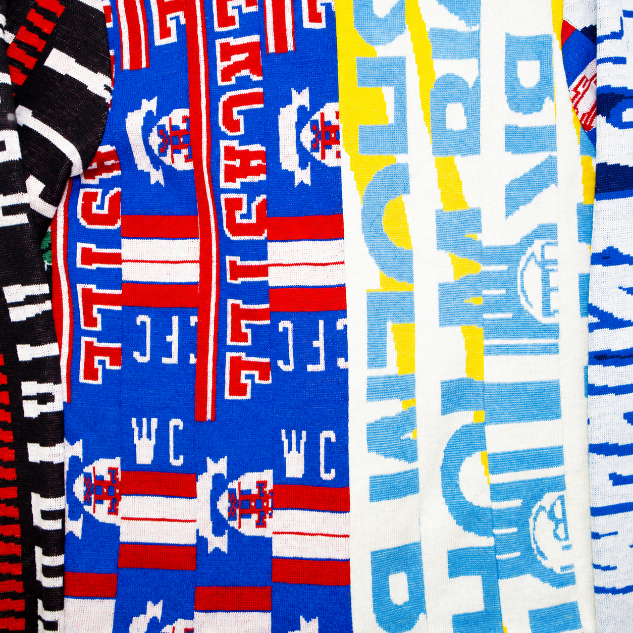 Maison Martin Margiela x H&M Supporter Scarf Sweater ★